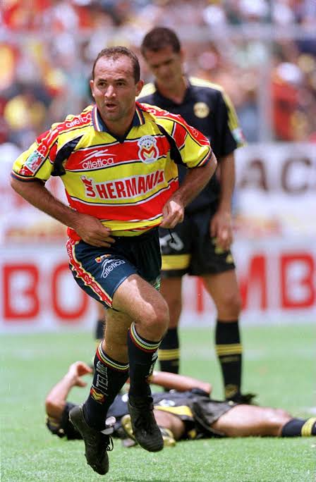 Morelia 1999-2000 Local